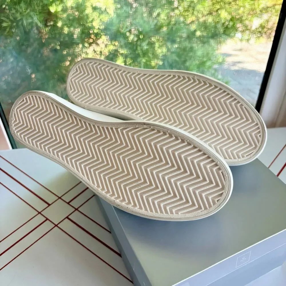 David’s Bridal White Platform Wedding Sneakers Size 8 Pearl Bow New in Box